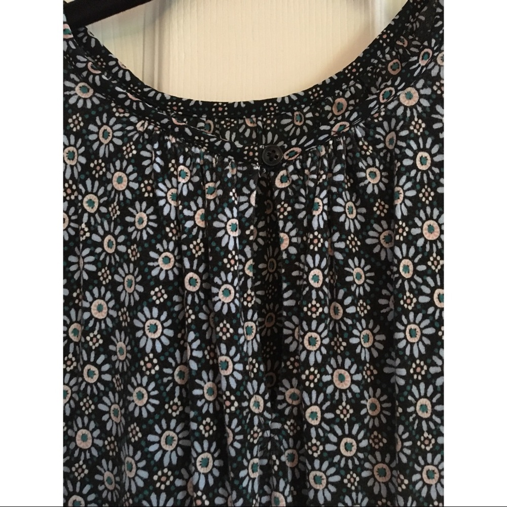 Loft Petite Floral Blouse - Picture 2 of 3
